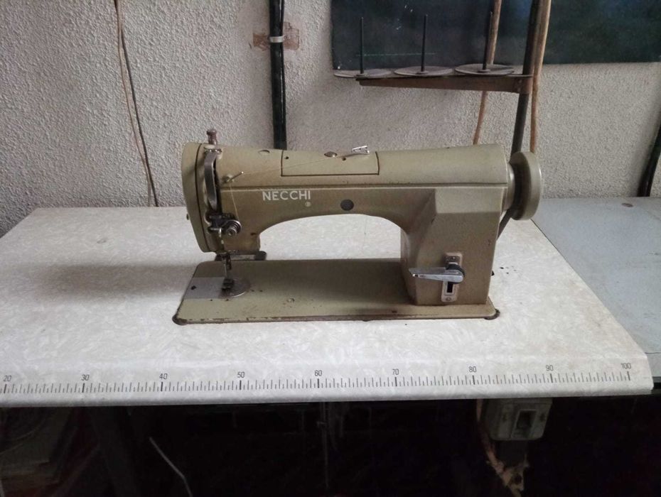 Masina de cusut marca Super