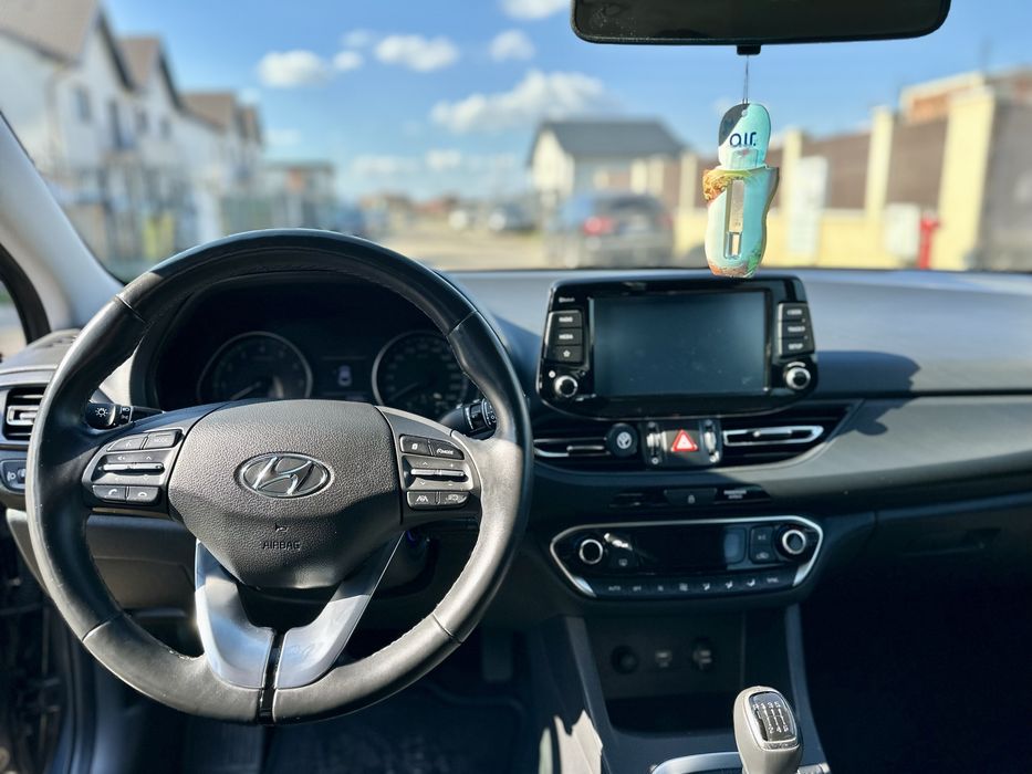 Hyundai i30 fastback