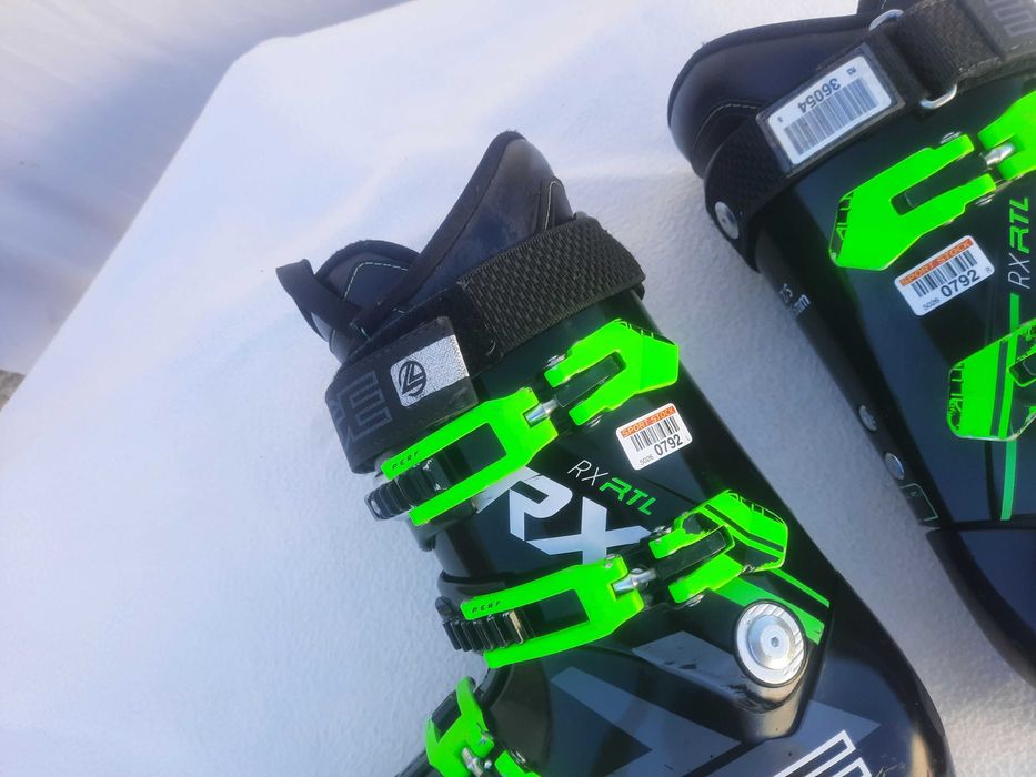 Ски обувки 27,5см.LANGE RX 100-90