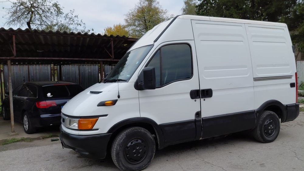 Продавам перфектно.