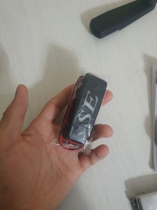 Se поворотники белый