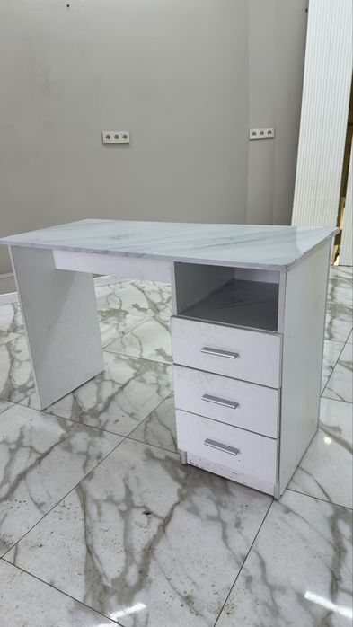 продаётся САЛОННЫЙ оборудование