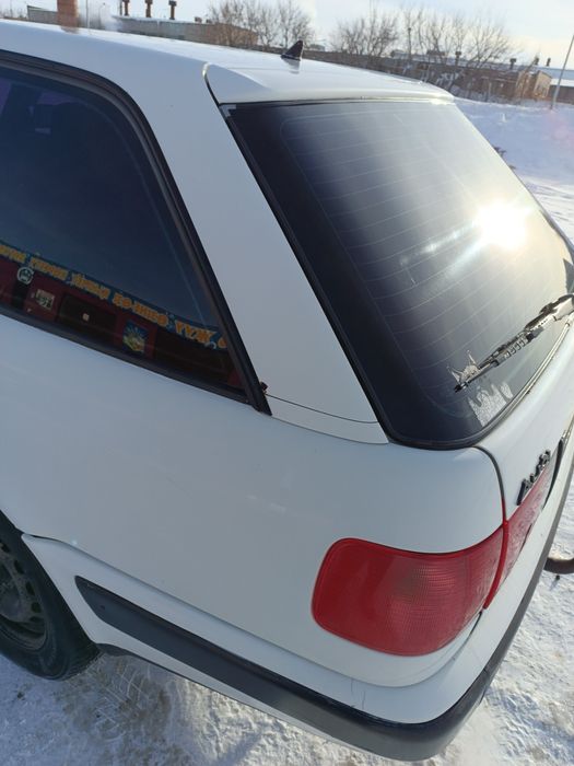 Ауди.                 .