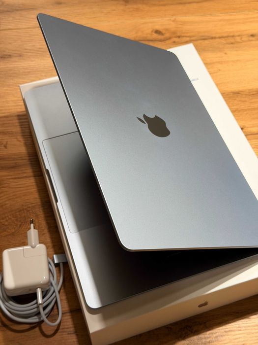 MacBook Air M4 15.3” - 16GB/512GB