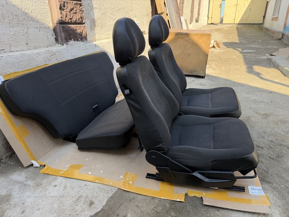 Сиденья на ниву.