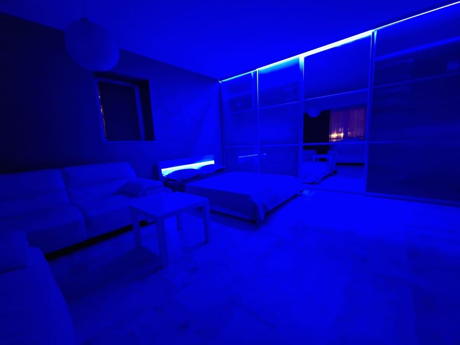 Burebista , Unirii , Decebal , Cantemir , Nerva Traien , Octavian Goga