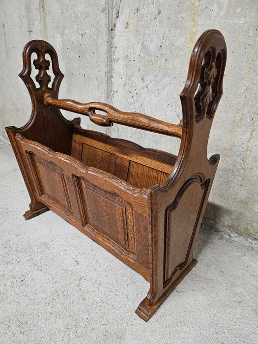 Масивна дъбова стойка за списания