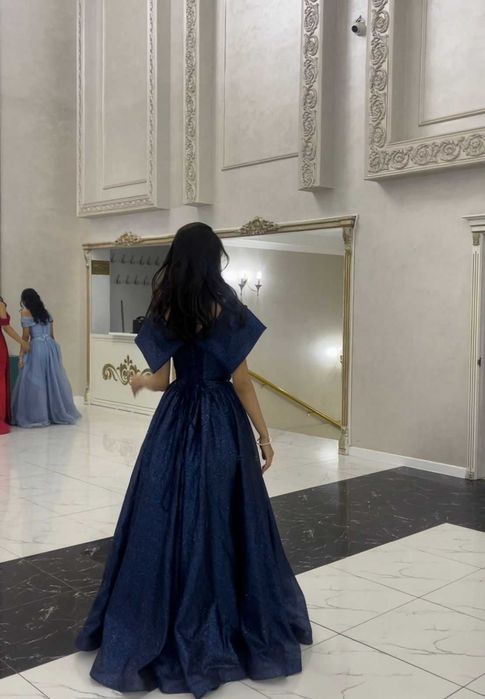 Продам выпускное платье