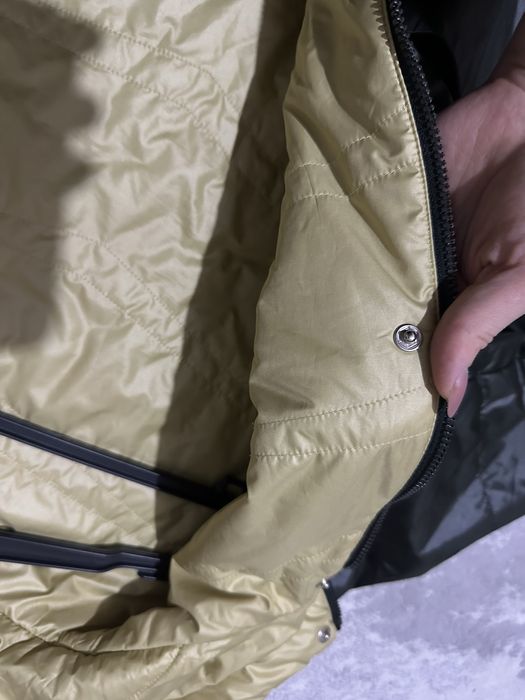 Продаю куртку весенний