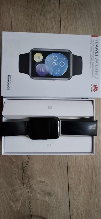 Часовник Huawei watch fit 2
