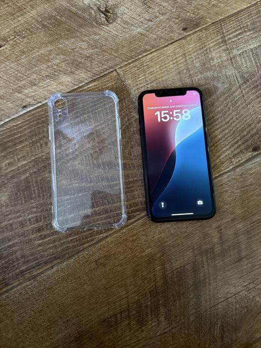 Продам IPhone XR