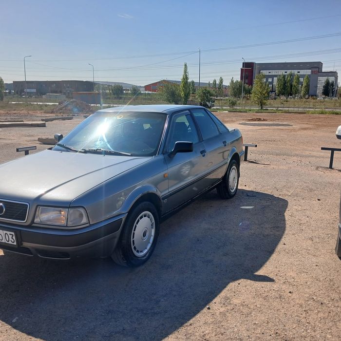 Продам автомобиль Ауди 80