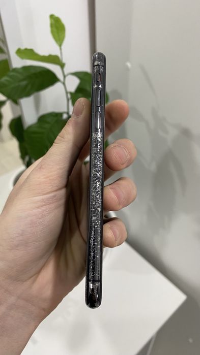 iPhone XS 64GB — недорого