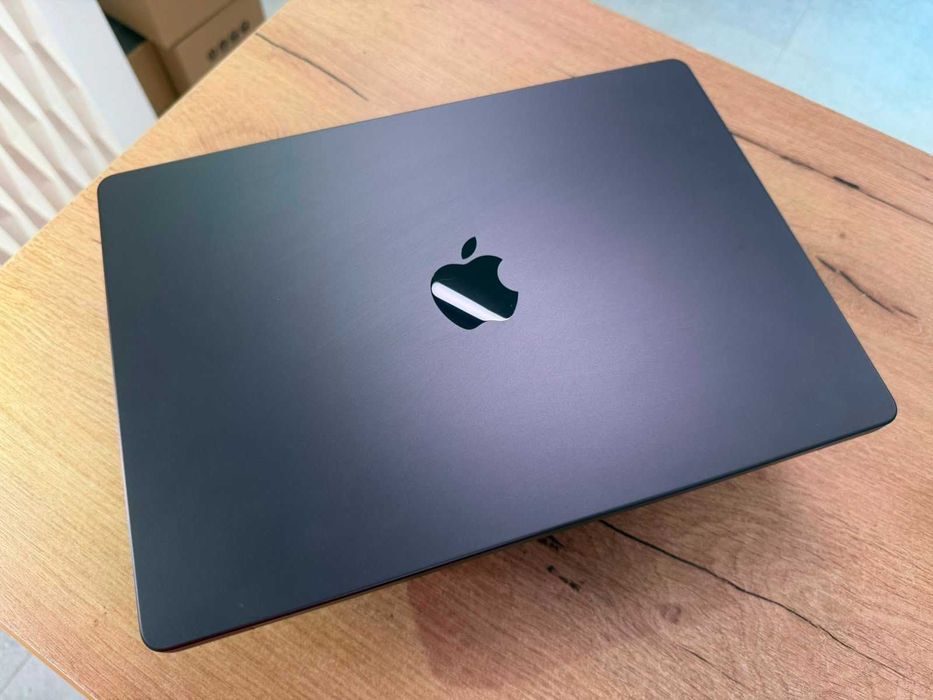 MacBook Pro 14 M4 Pro 24GB 512GB Space Black 100% Baterie Garantie * Doar 23 cicluri de încărcare