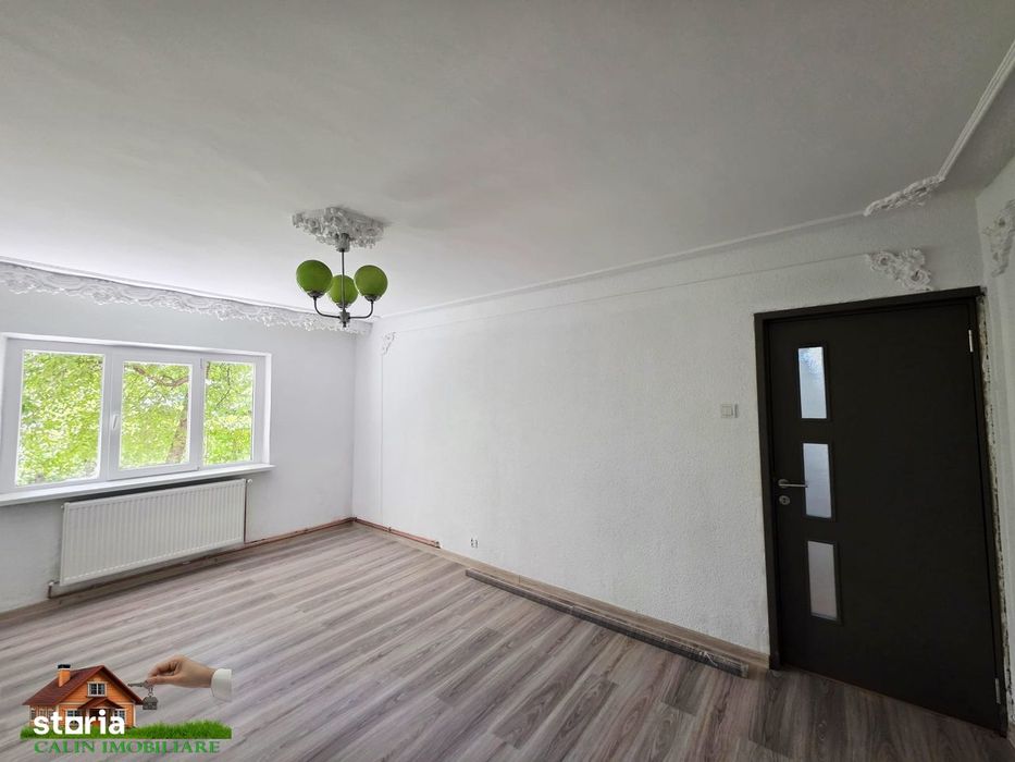 Apartament 2 Camere Decomandat Parter Nicolina Belvedere