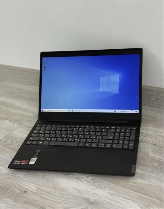 Продам ноутбук в отличном состоянии