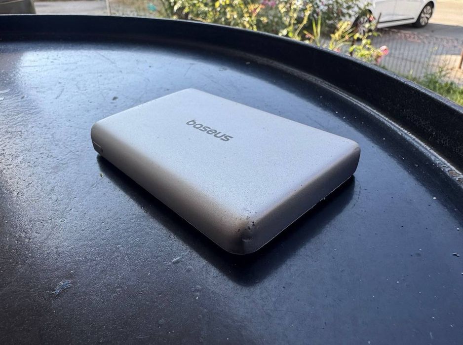 Baterie externa MagSafe Baseus PicoGo 10000mAh, Qi2, 15W (Perfect Funcțională)