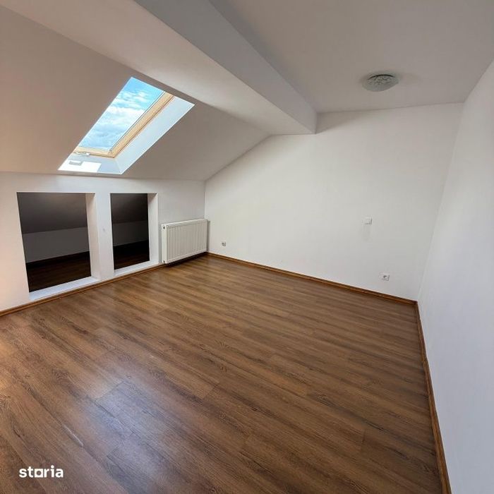 Apartament cu 4 camere, Zona Brancoveanu