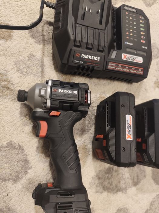 Parkside impact BL 226 Nm + зарядно + батерия