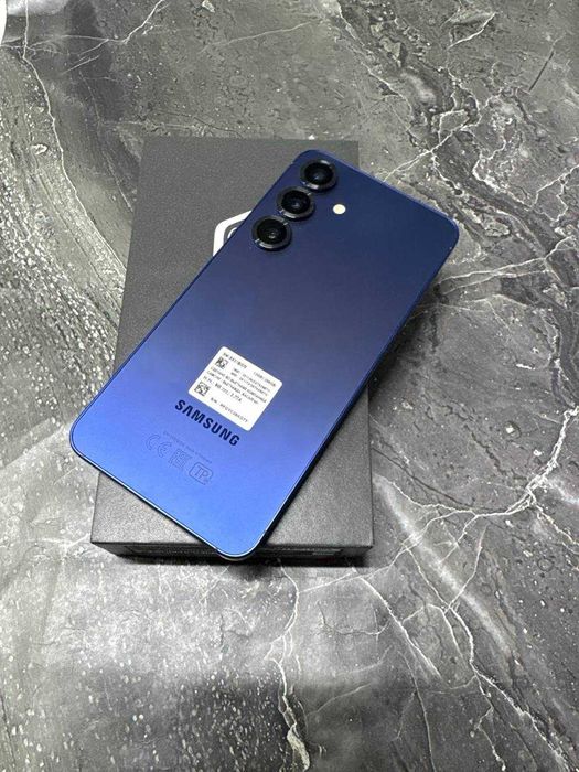 Galaxy S25  256Gb (Узынагаш) лот 104
