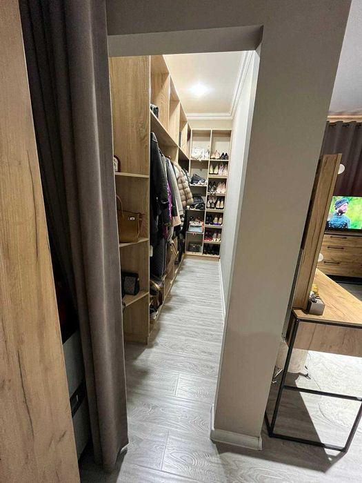 Продается 4 ком кв-ра в новостройке, ор-р: Стамбул сити, 178м2