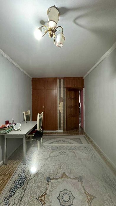 СРОЧНО продаётся 3-комнатная квартира ГАГАРИНА -1000 мелочей. Этаж 4/5