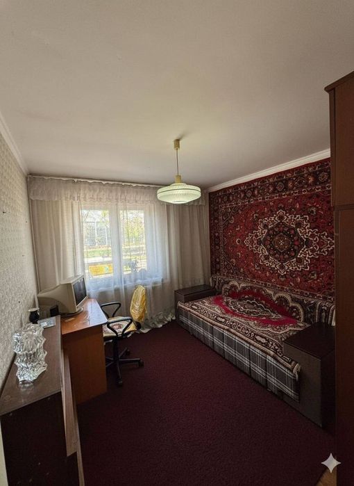 Продам квартиру Бий 4/3/4 80м2 Балкон 2х6