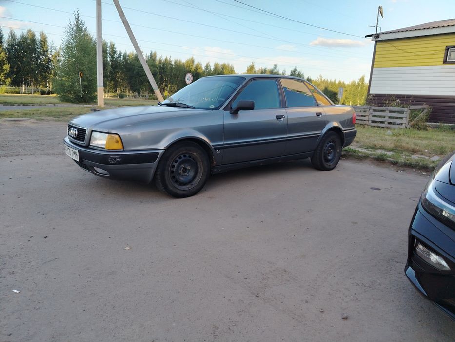 Продам ауди 80 б4