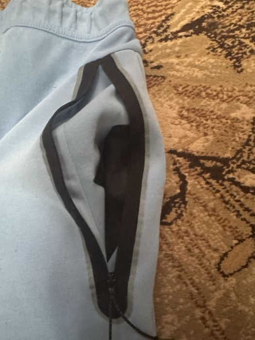 Pantaloni nike tech fleece