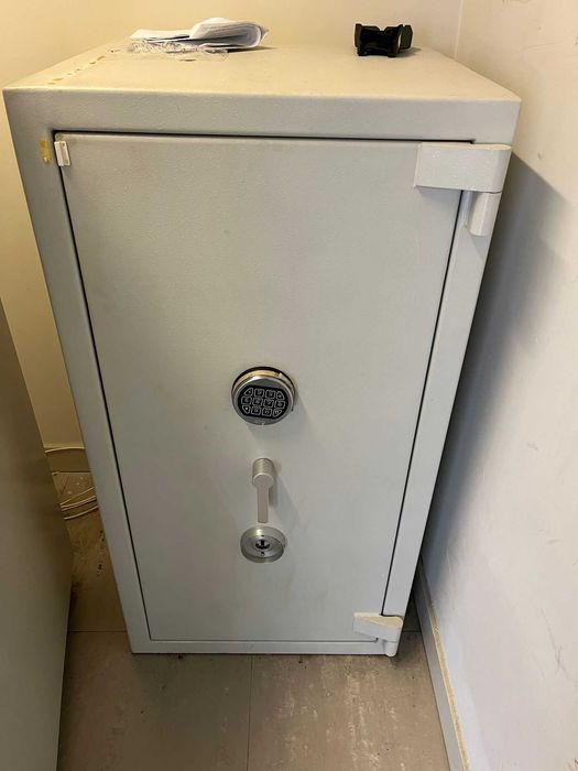 Сейф Primat 5150