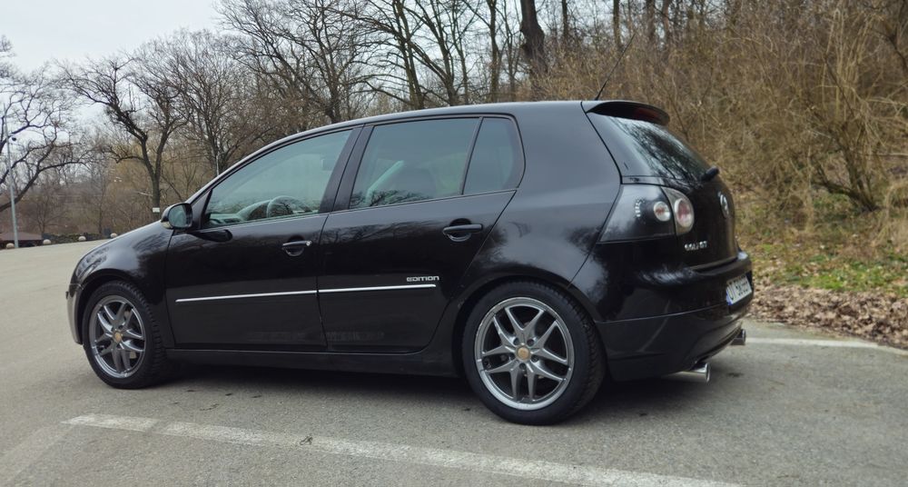 Volkswagen Golf 5 ,An 2008 , 1,4 benzina