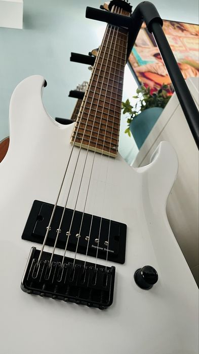 Jackson JS Series JS32-7 string Dinky DKA