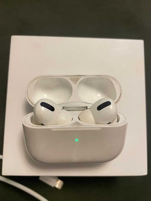 Casti Air pods pro