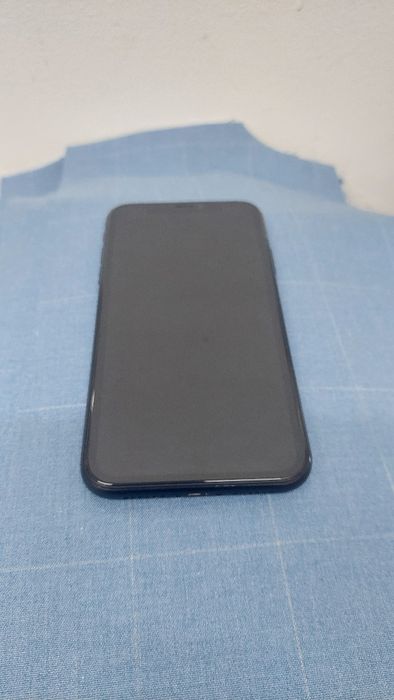 iPhone XR Заключен!!!