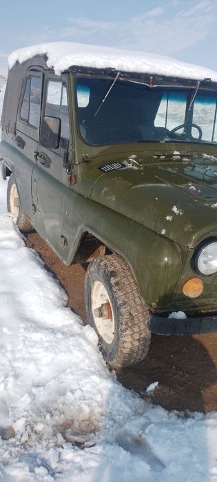 Uaz 469. Yili1980 4 ta balon yangi mator zor