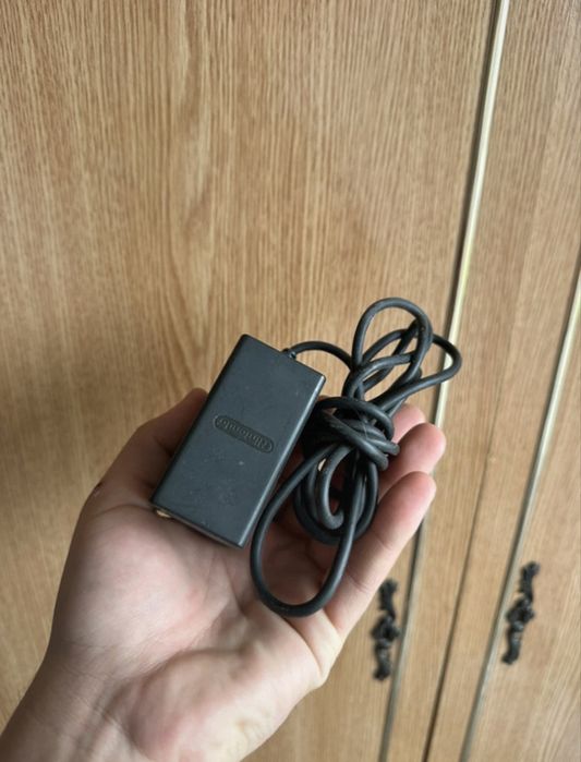 Nintendo Switch V2 cu accesorii