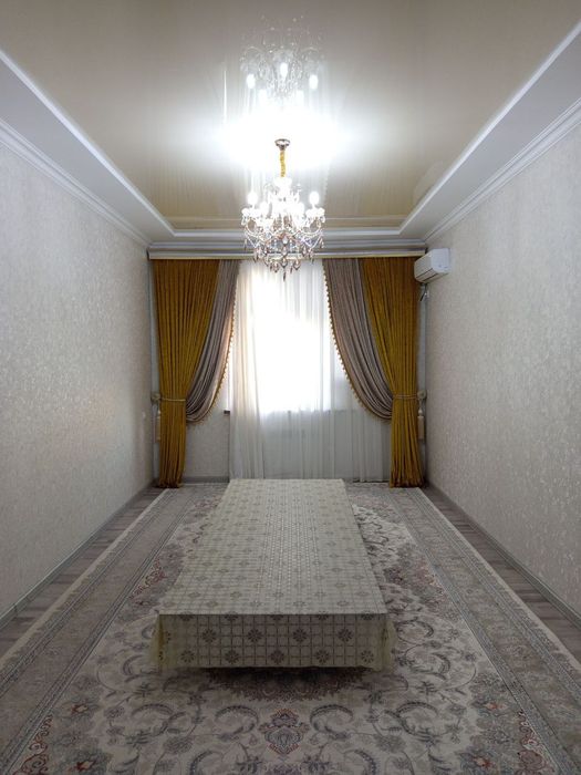 Yangi yetti qavatli uy , Qarshi markazida joylashgan ,Yevro remont