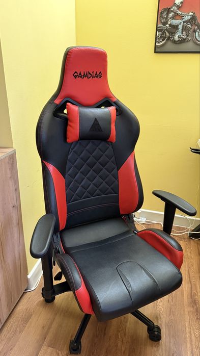 Игровое кресло gamdias