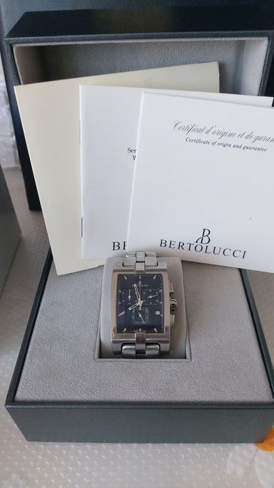 Продам швейцарские часы