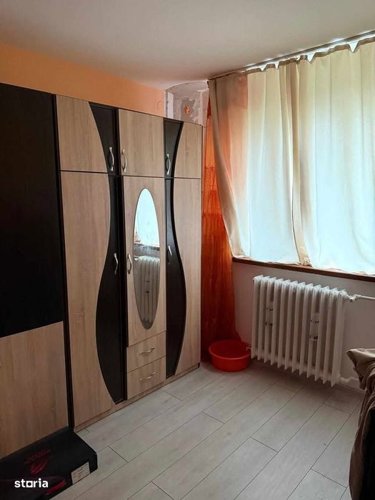 Apartament 3 camere in Deva, zona Licee