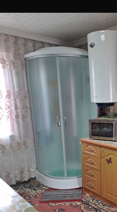 Продам душевую кабину