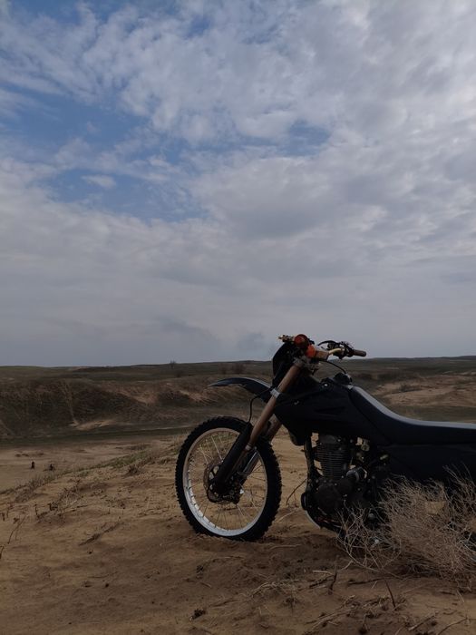 Эндуро 250,торг уместен