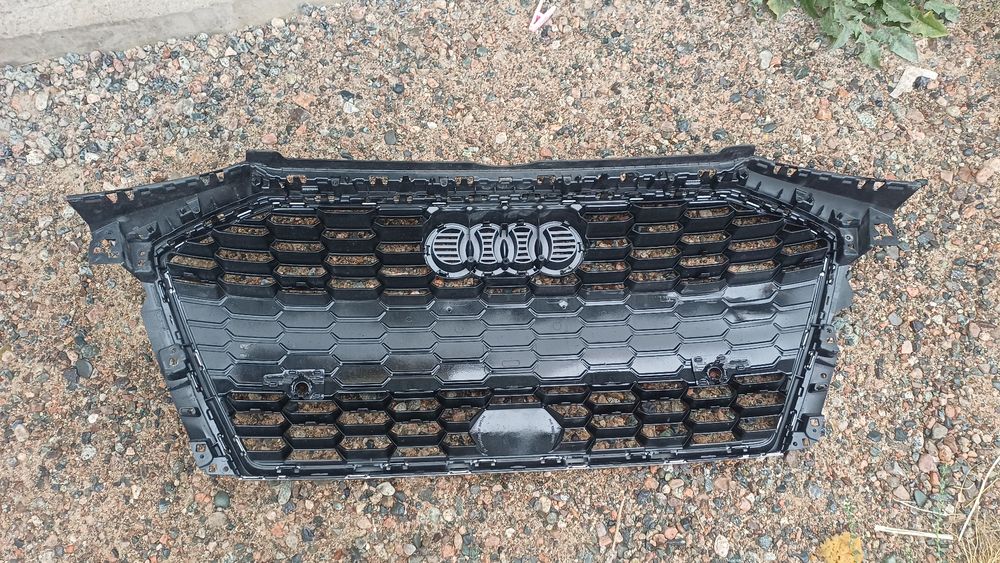 Решётка радиатор на Ауди а3