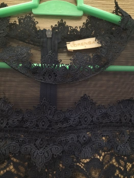 Продаю шикарные платья 48-50 размер