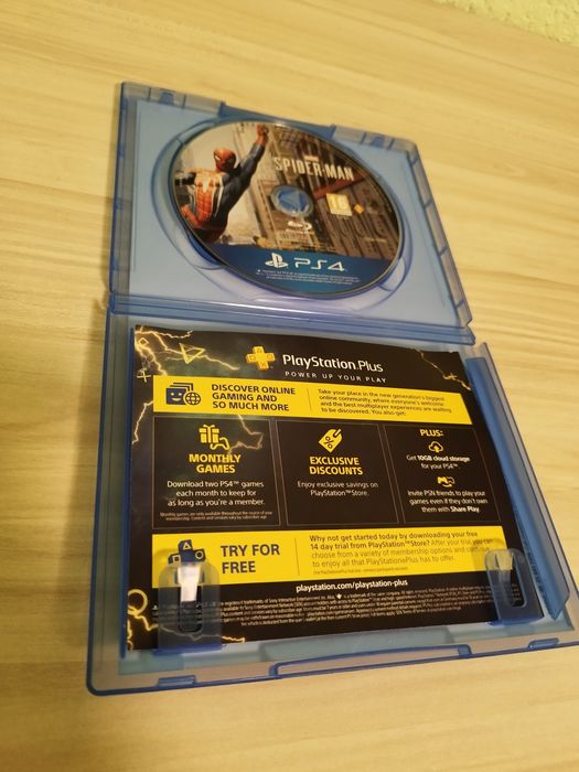 Игра SPIDER-MEN за ps4