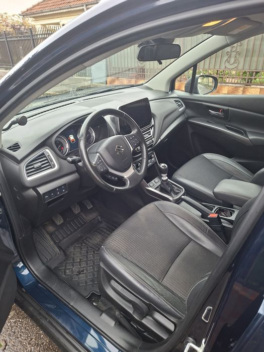 Suzuki S-Cross 2023 hibrid, 18.200 € — imagine 5