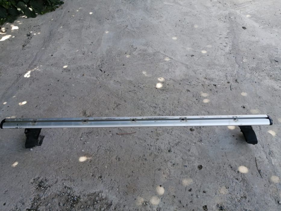 Продаю поперечину для автомобиля