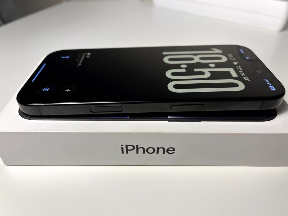 iPhone 16 Pro 256GB Black Titanium