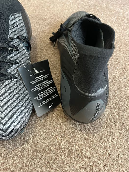 Nike бутонки mercurial superfly чисто нови размре 42 с подарък мешка