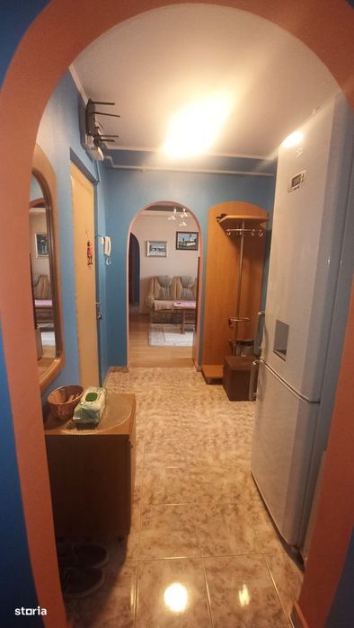 Inchiriez apartament 2 camere
